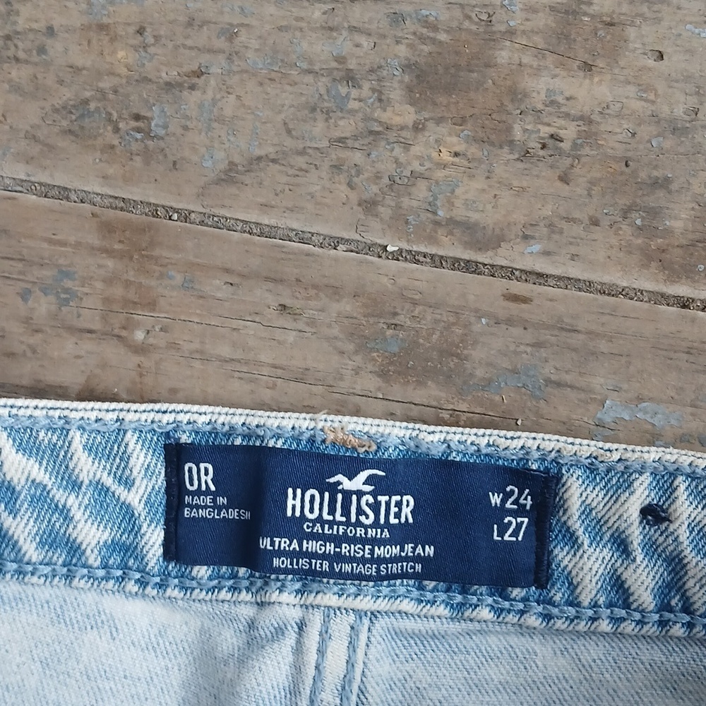 GUC Hollister Vintage Stretch Ultra High Rise Mom Jeans fray Ankle Size 24x27 - Picture 3 of 5